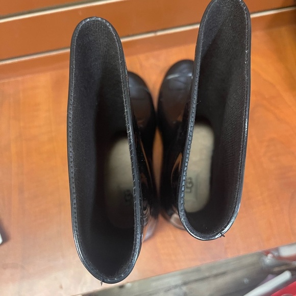 UGG Shiny Black Rain Boots - Picture 2 of 10